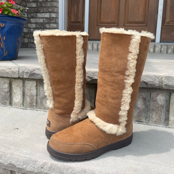 UGG | Shoes | Ugg Sundance Ii 8 Womens 
